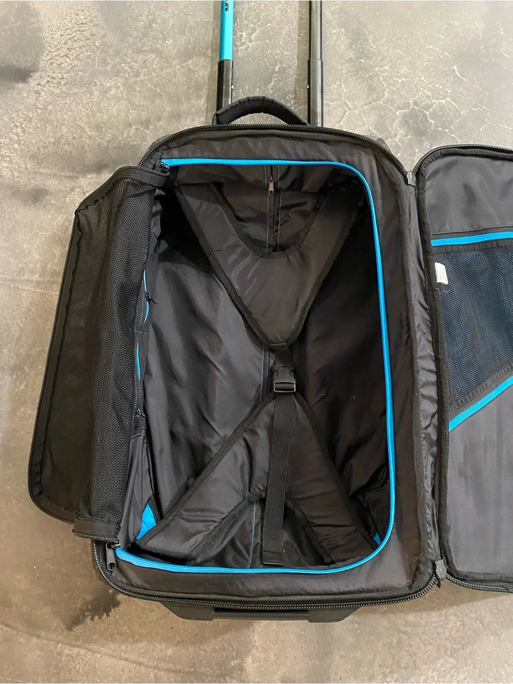 Volcom Black Carry-on Suitcase With a Geometric Grint and Electric Blue 22”x14”